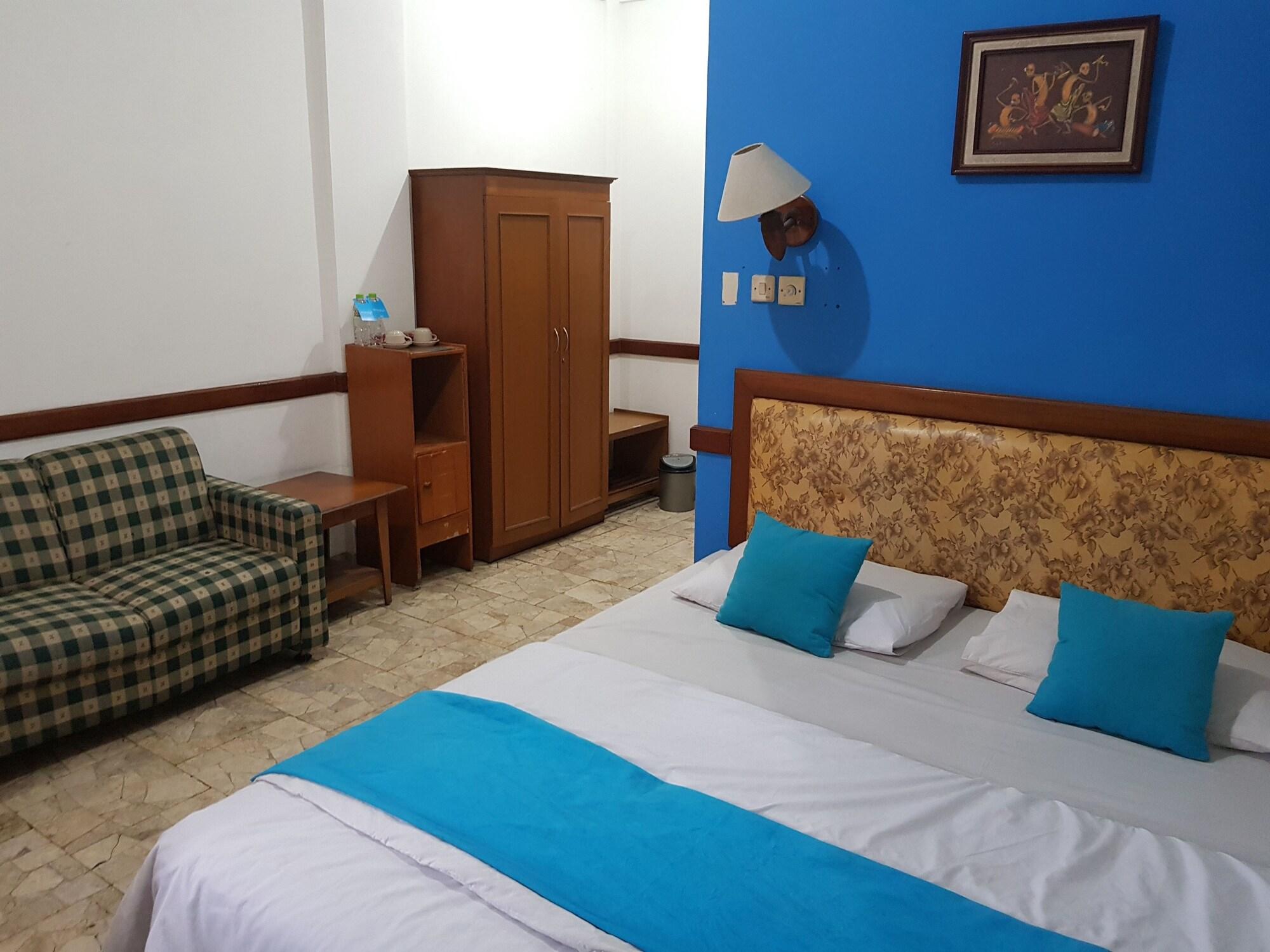 Oyo 1945 Hotel Bali Indah 반둥 외부 사진