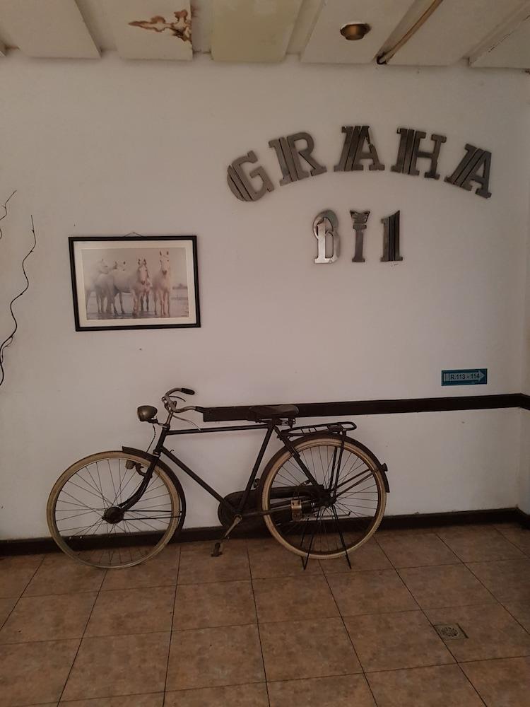 Oyo 1945 Hotel Bali Indah 반둥 외부 사진