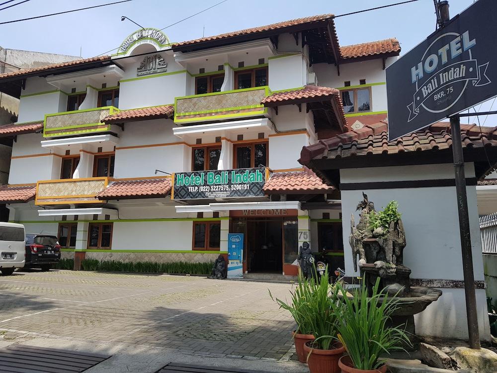 Oyo 1945 Hotel Bali Indah 반둥 외부 사진