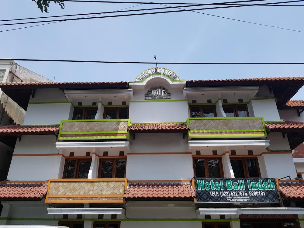 Oyo 1945 Hotel Bali Indah 반둥 외부 사진