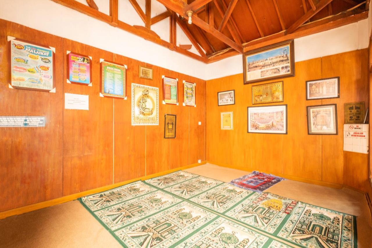 Oyo 1945 Hotel Bali Indah 반둥 외부 사진